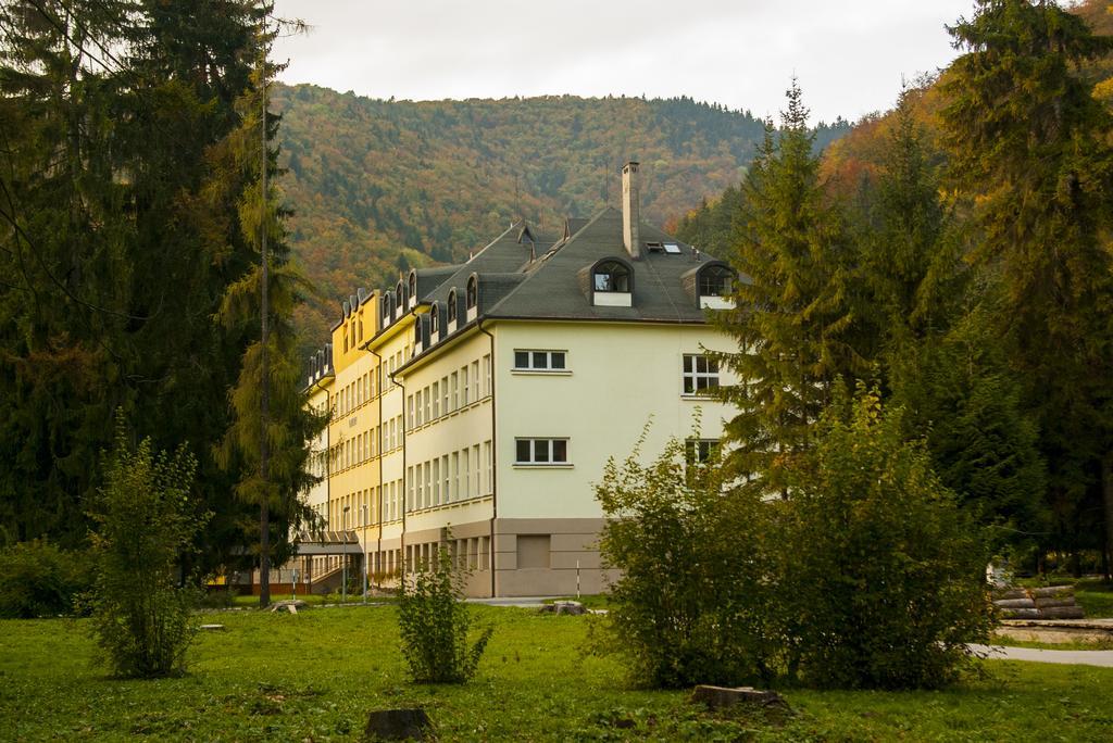 Rajecké Teplice Hotel Skalka المظهر الخارجي الصورة